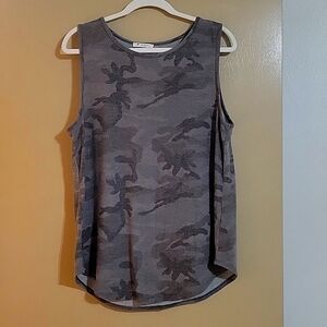 Camo Sleeveless Tank, Super Soft, Women's XL